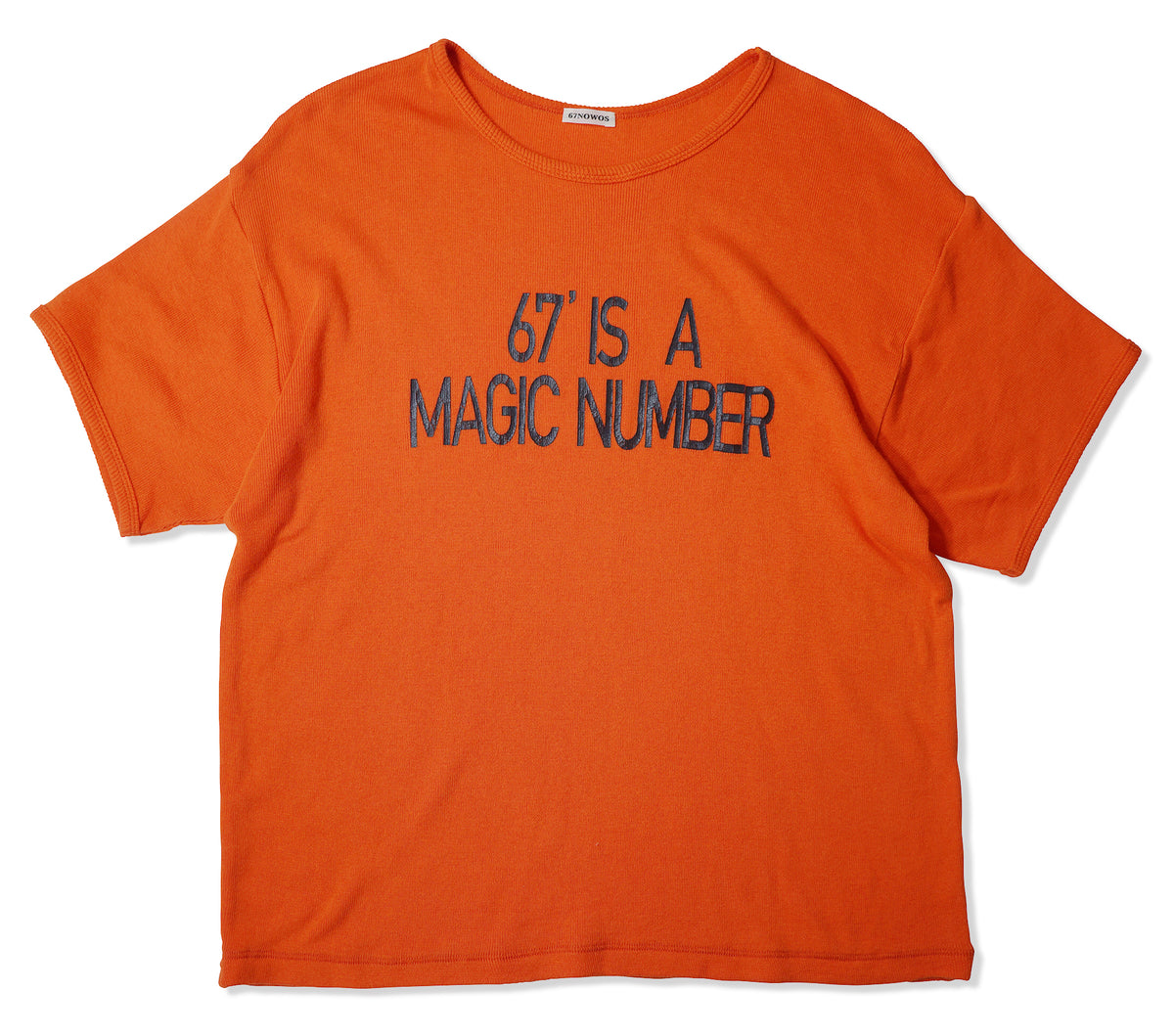 67 nowos ロゴTシャツ Printed T-shirt (67nowos) – nowos official web