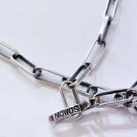 은색 목걸이 (Nowos) * 예약 품목.