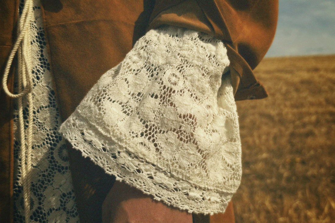 Lace Skirt (NOWOS)