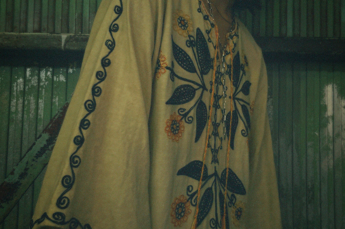 Embroidered Dress (NOWOS)