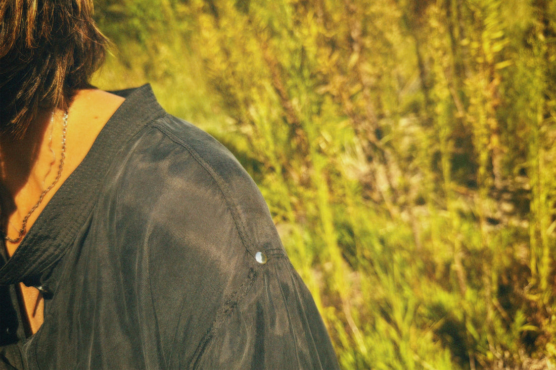 Black Shirt (NOWOS) ※ご予約アイテム。