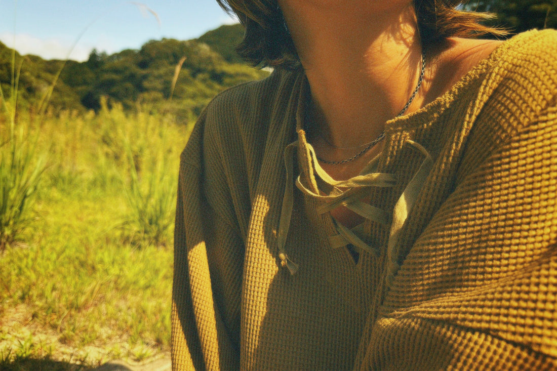 Waffle Lace Up Top (NOWOS) ※ご予約アイテム。