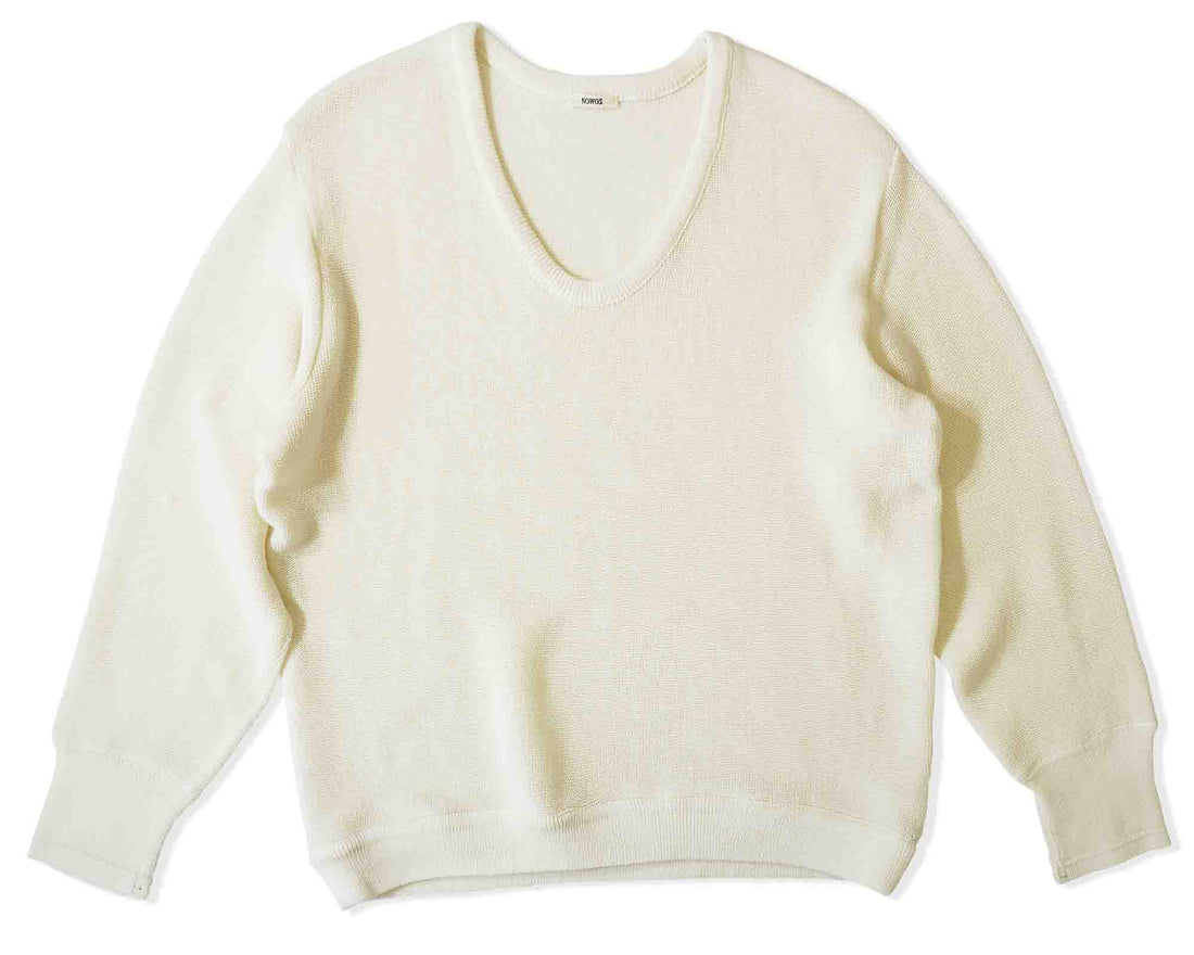 V-Neck Long Sleeve Top (Nowos) * 예약 품목.