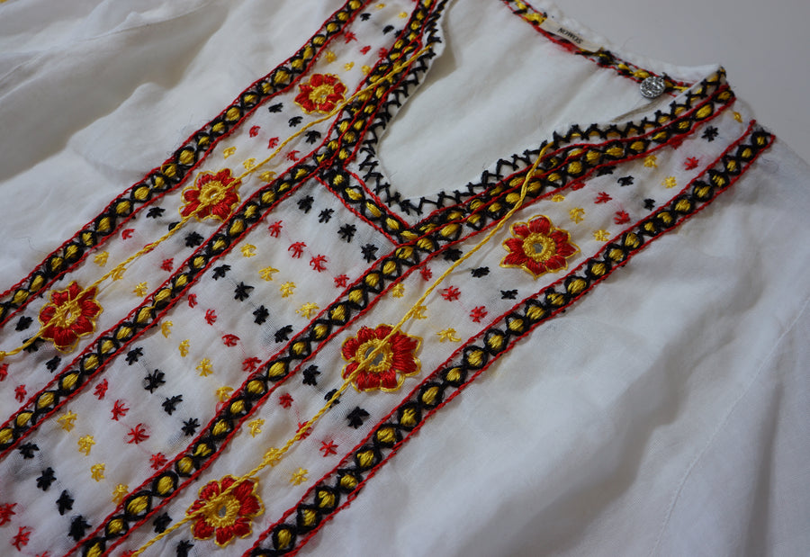 Embroidered Blouse (NOWOS)