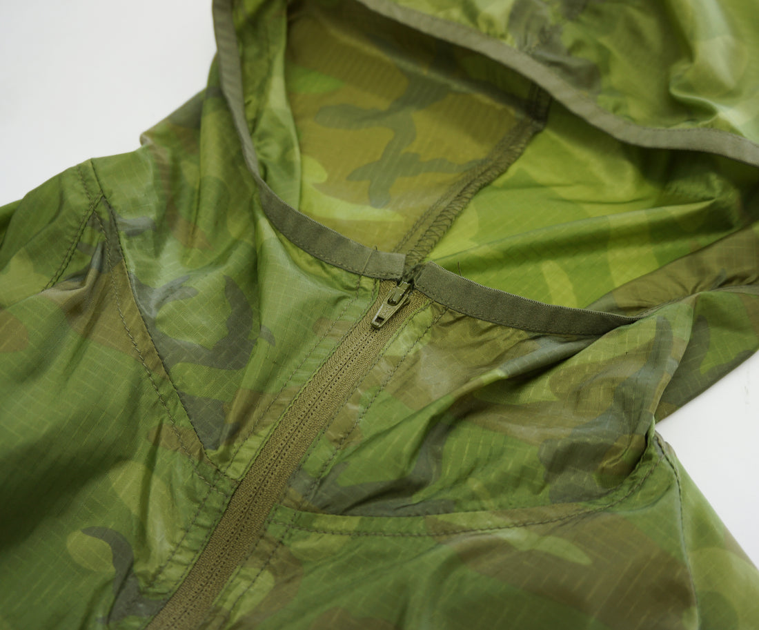 Nylon Zip-up Hoodie (67nowos)