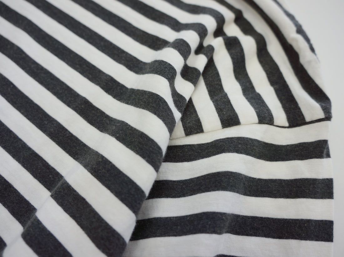 Striped Long Sleeve T-Shirt (67nowos)
