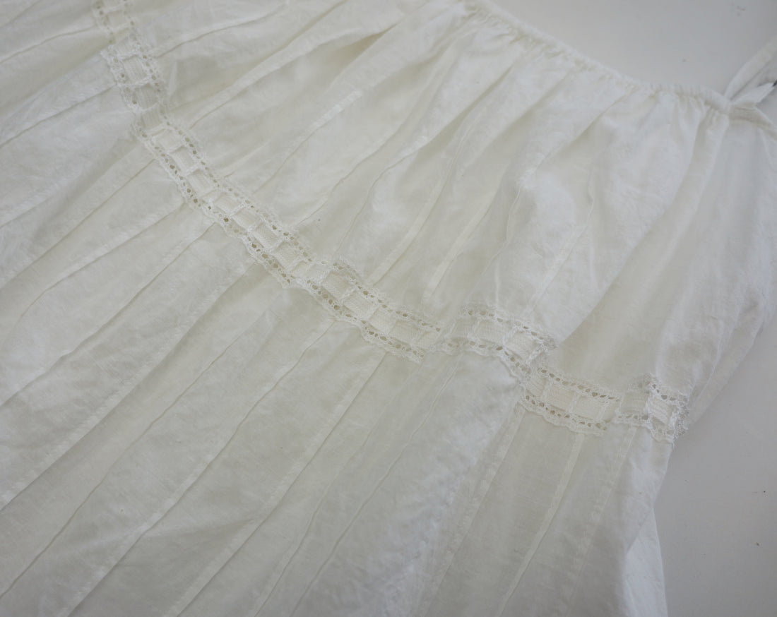 Camisole Blouse (NOWOS) ※ご予約アイテム。
