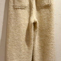 Boa Pants (NOWOS)